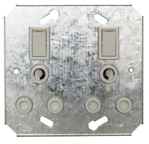 TITAN 16A DOUBLE SWITCH SOCKET + YOKE 4X4