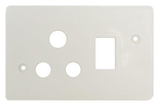 TITAN SINGLE SWITCH SOCKET PLASTIC COVER PLATE 4X2