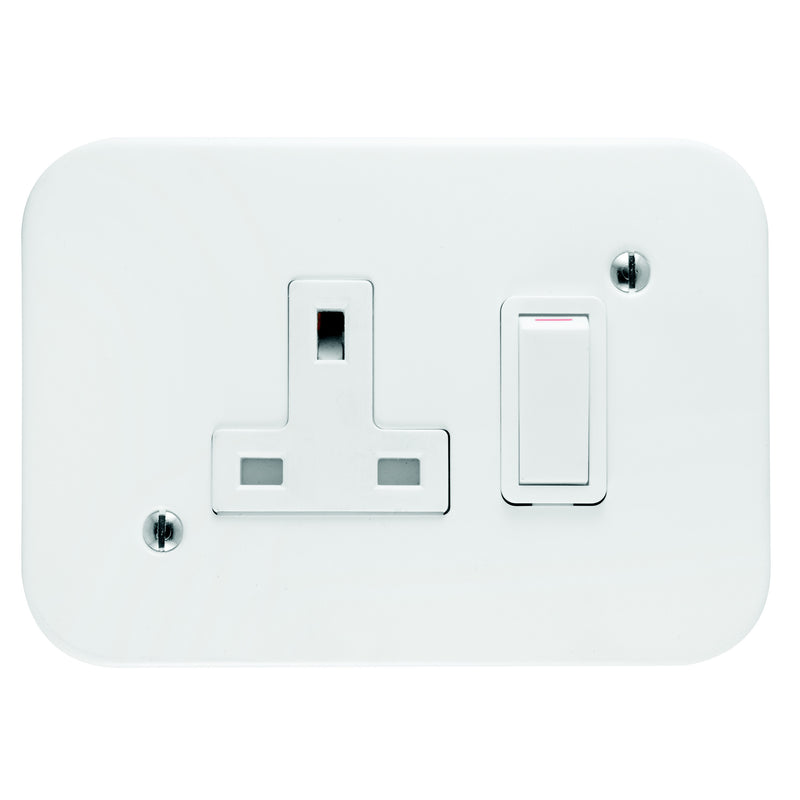 CRABTREE INDUSTRIAL 13A SINGLE SOCKET (EXPORT) + COVER 75X83